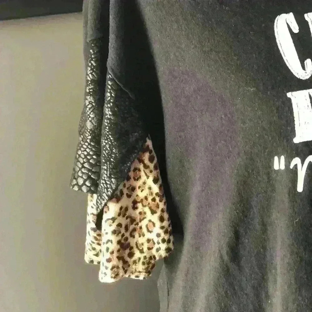 Super Cool Free People Black / Leopard T Shirt - Picture 4 of 8